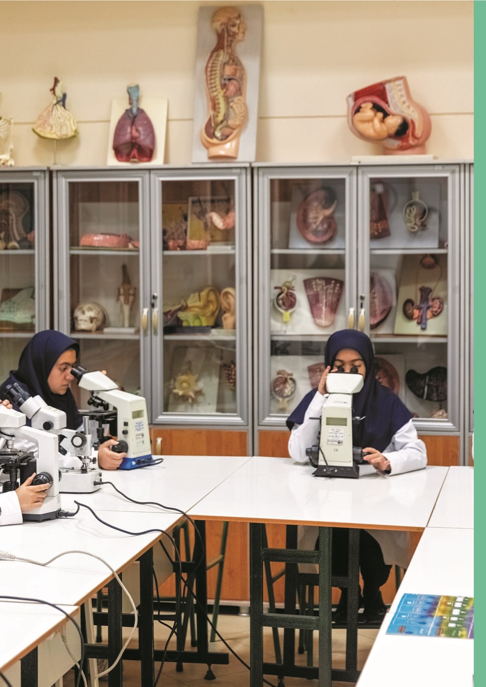 روزنامه تاریخ ۸ بهمن ۱۴۰۲